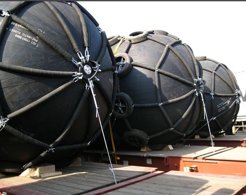 Fendeur pneumatique flottant gonflable à haute performance en caoutchouc 1,5 m*3 m