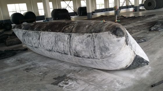 CB/T-3837 Airbags en caoutchouc de 1,5 m x 15 m pour le levage de navires