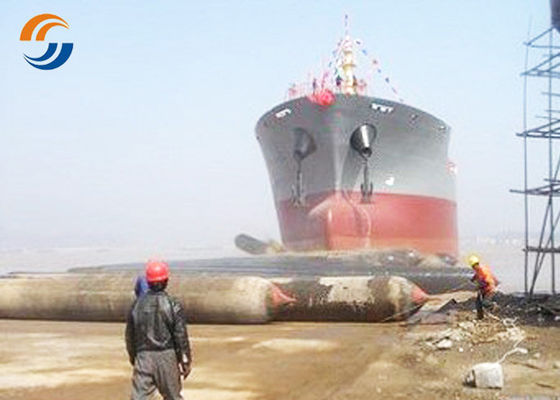 Sacs à roulettes pour le lancement et le levage de navires