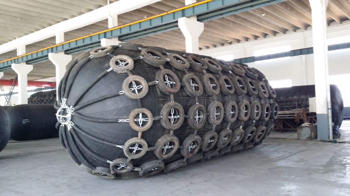 Sécurité maritime facilité Yokohama Fenders pneumatiques pour toutes les tailles de navires